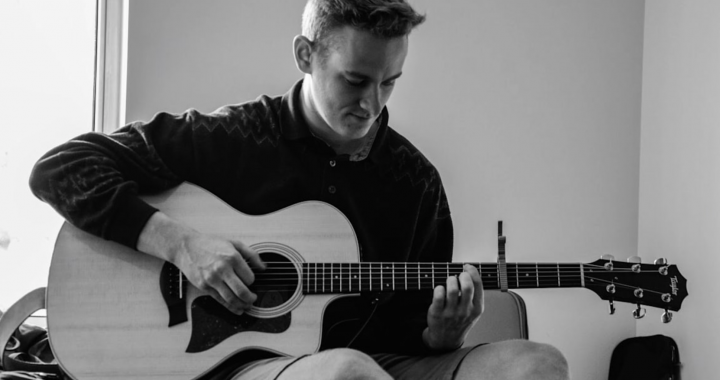 A perfect Sunday with “When I See Your Face”, by Matthew Dick