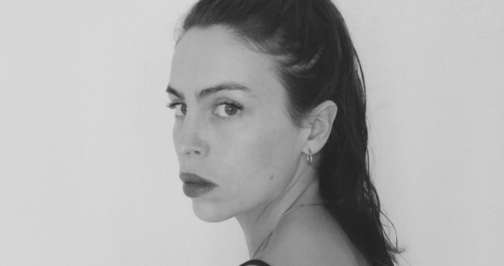 Out now: “Singular” by the outstanding singer/songwriter Ela Ira