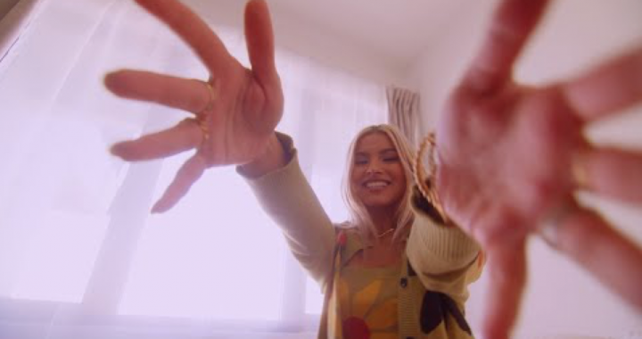 “When Will I Be Loved”: Tabitha Nauser