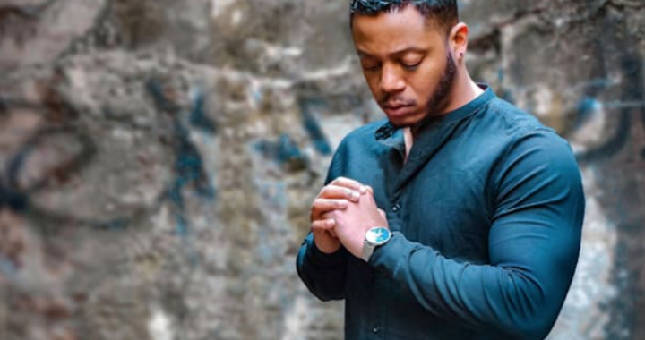 French Newcomer Aiferka will make your summer with “BURCIAGA”