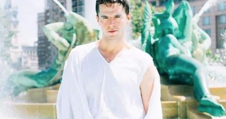 Stream Rocco DeFinis’ New Single “Lit”