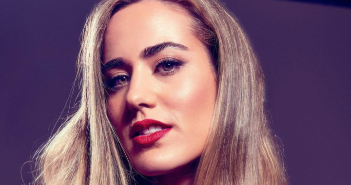 We end the summer with April Gallo’s music