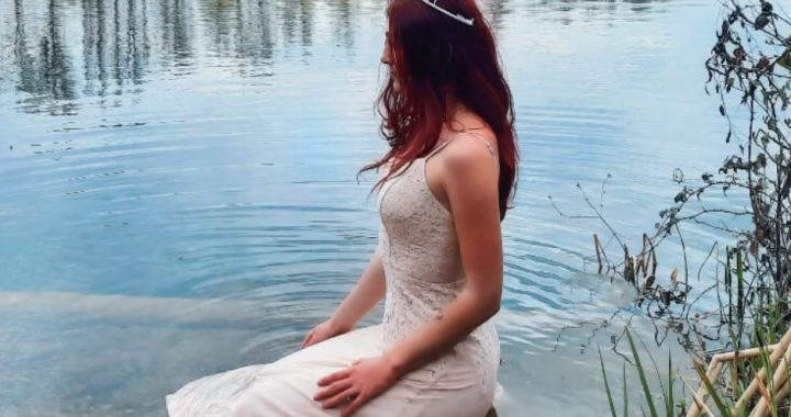 Ellie Grace presents: Better Off Alone