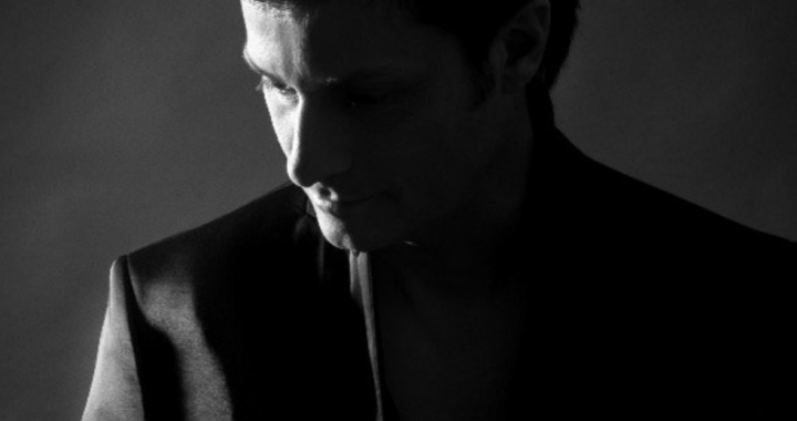 ‘Låt Mig Säga Förlåt Mig’ by JOHN DANIEL: the energy that you need