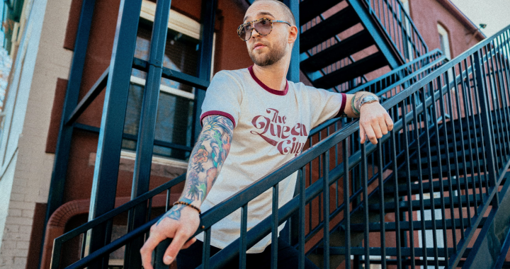 Joe Fox is back on the scene with a brand new release, Haze.