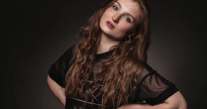 « LIFE IS LIKE A MOVIE »: The soundtrack of November, out now by Carla Lina