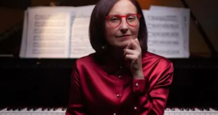 On repeat: the epic ‘Red Land’ by Maria Rago