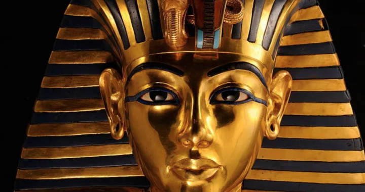 Mysterious artist Mack B just blessed our ears with his album “Read the Book”