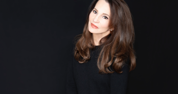 A SOUND JOURNEY THROUGH “SIGNATURE”, THE NEW ALBUM BY SYLVIA BROOKS