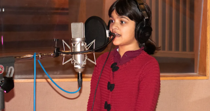 “Feel the Light” Finds Aaria Doing Something Most Artists Twice Her Age Can’t