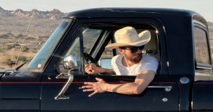 Albert Kass and the Healing Purity of “Fallin’ Off”