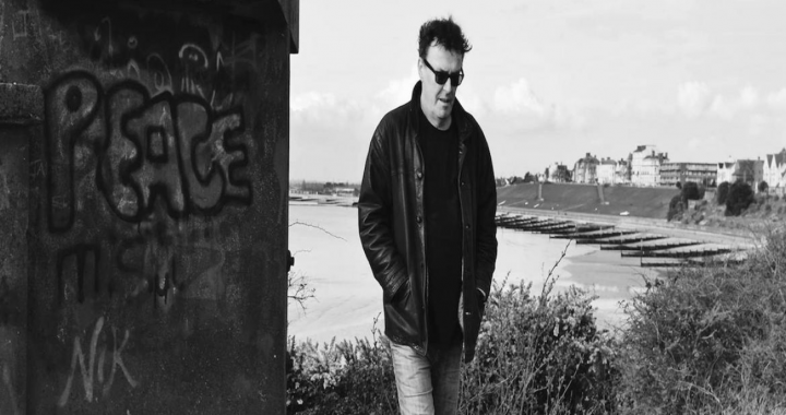 KETE BOWERS’ ‘BlackWater’: A Captivating Journey into Intimate Acoustic Folk