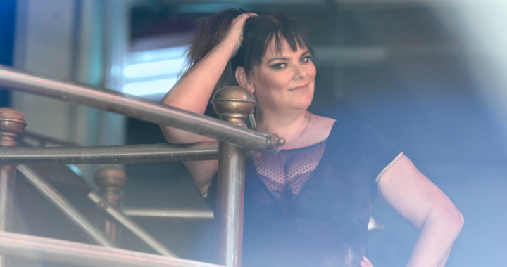 Aldís Fjóla’s Enchanting Harmony: Navigating Emotions with ‘Quiet the Storm’