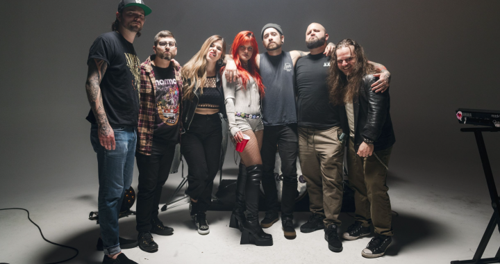 Enrose Returns with “My Happiness”