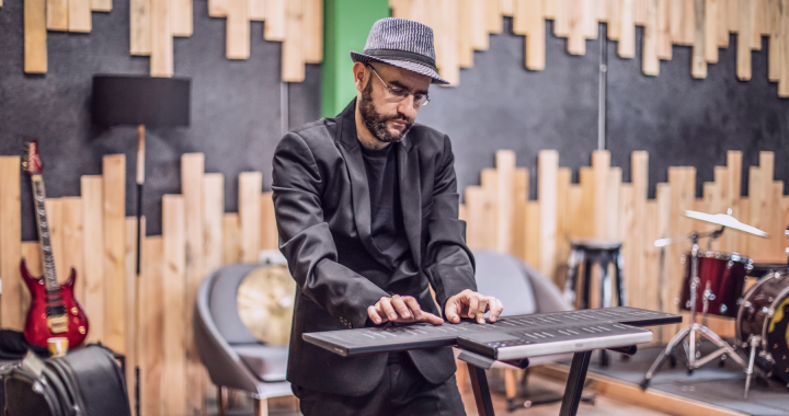 “A Forgotten Sun”: Nadav Amir-Himmel’s Healing Moment of Musical Stillness