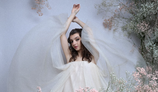 This Friday’s Sweetest Sound? It’s Dailla and Her Soulful Bloom, “Garden”