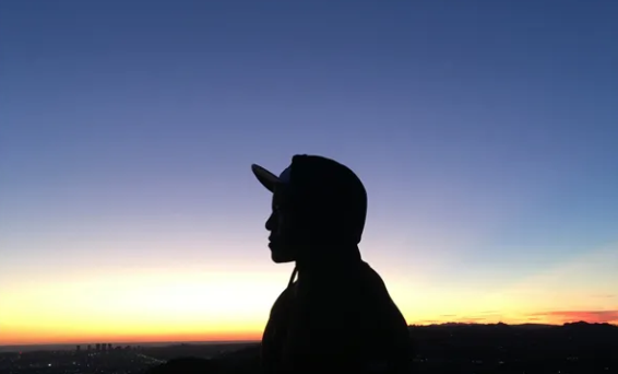 Instant Addiction: Akanimo’s “Lemonade” & “Crazy Work” Hit Different