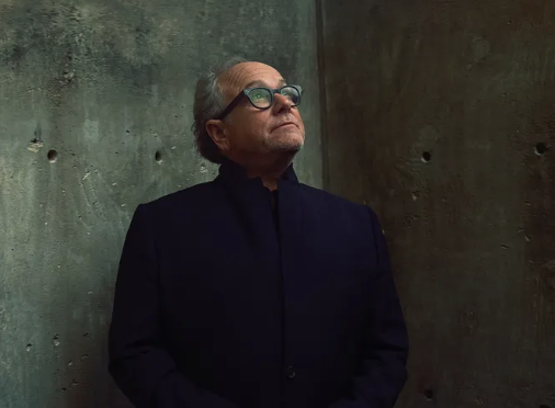 A Soulful Knockout: “Reach for the Moon” by Henry Aberson