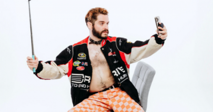 Elare André’s ‘MUSIC FOR ALL OCCASIONS’ track-by-track look on emotion, sound and digital world