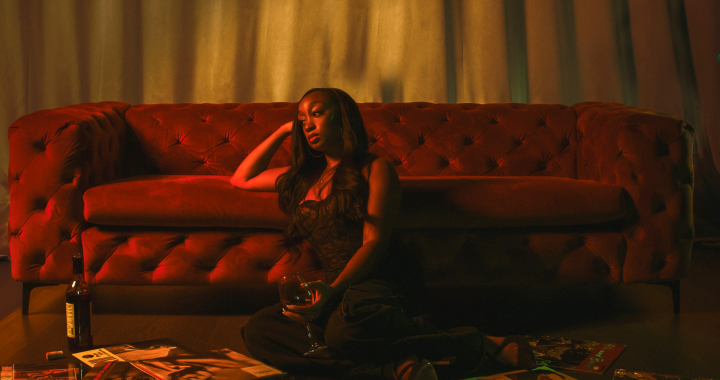 Niya Marie Heals Broken Hearts with the Powerful and Beautiful “Selfish”