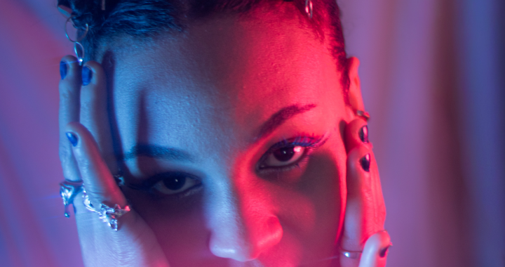 Discover Singer Tennin in 10 Questions
