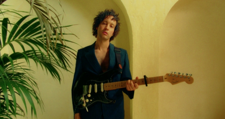 Noah Villeneuve Reveals Debut Album ‘Songs of Noah Villeneuve’