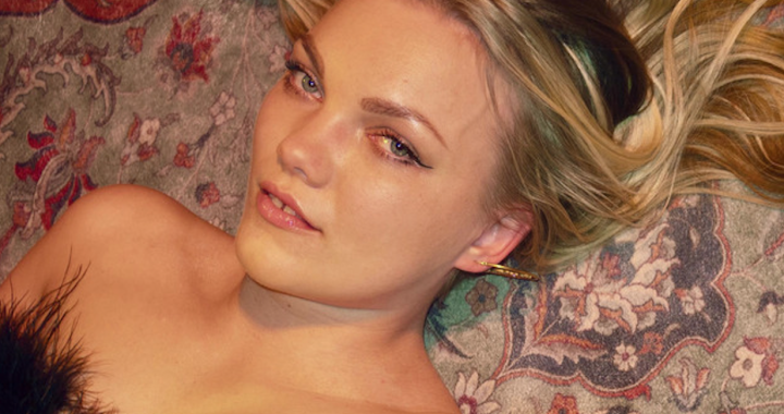 Soulful Depth: Tina Beet Heals the Mind With « Soothing Voices »